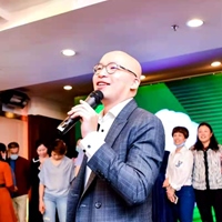 我是光頭