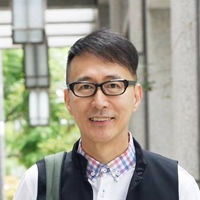 高端訓 