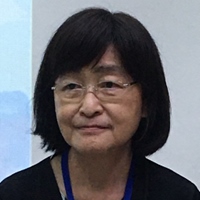 王雅倫