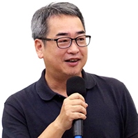 邱建一