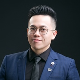 石罡宇