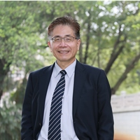 主講人--周景揚