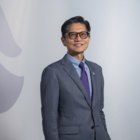 雄獅旅遊集團 董事總經理暨永續長 黃信川