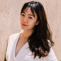 董宇茜/董怡君 Julia Tung