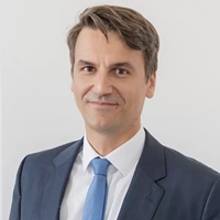 Dr. Sebastian Engels