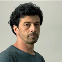 塞巴斯蒂安·摩爾多萬