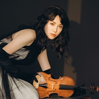 小提琴/鄞睿妤