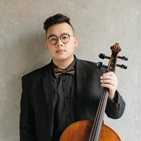 大提琴/李易修
