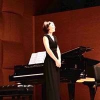 謝佼凌            Hsieh Chiao Ling