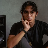 傑特．伊拉岡JETT ILAGAN