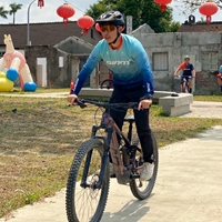 石育濂（小石）