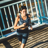 愛跑步那個薇安