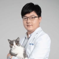 王嶽 獸醫師
