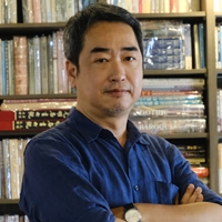 邱建一