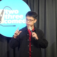 微笑丹尼