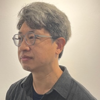 何震寰