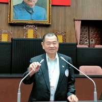 陳明德