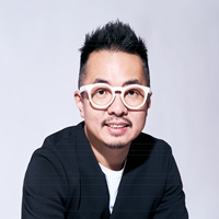 邱柏文Dr. Johnny Chiu