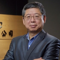 梁文隆