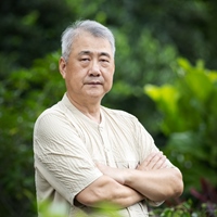 彭坤炎 老師