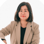 劉亦中(Yvette)