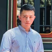 巍楠