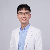 陳亦泰