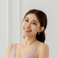 李芷儀 Seventtova