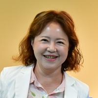 房美華