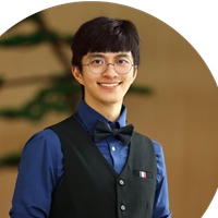 Coach 喬