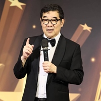 陳照