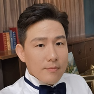 簡嘉弘
