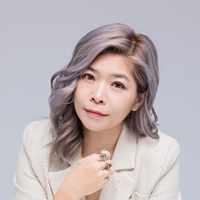 GRACE(佘淑真)