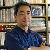 邱建一