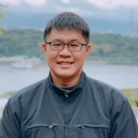 簡有慶 老師
