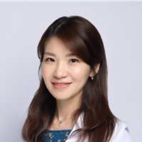 林育如