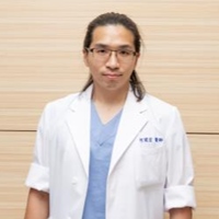 何闓宏