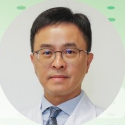方昱偉