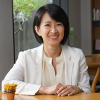 許華倚