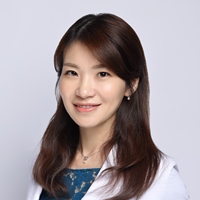 林育如