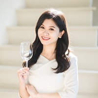 吳侑諭 Yvonne