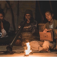圍火聚場 Hearth Theater