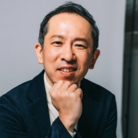 萬城目學