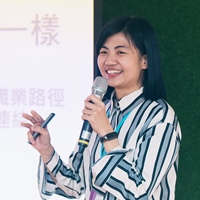 李情