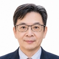 譚大倫