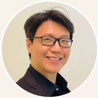 何季霖 館長