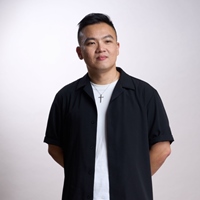 周承逸