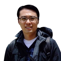 戴介三