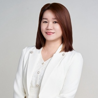 康雅潔