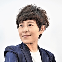 黃小萍 Huang Huang Hsiao